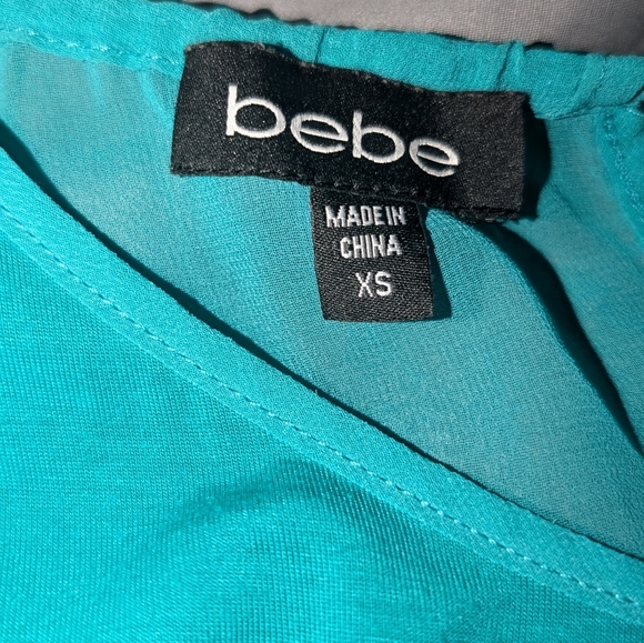 Bebe Loose Summer Top - Picture 3 of 3